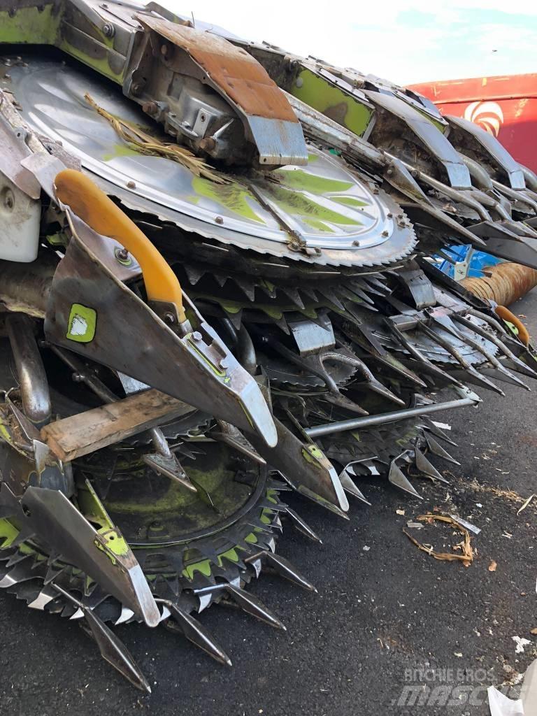 CLAAS Orbis 900 Pašarų ruošimo technika