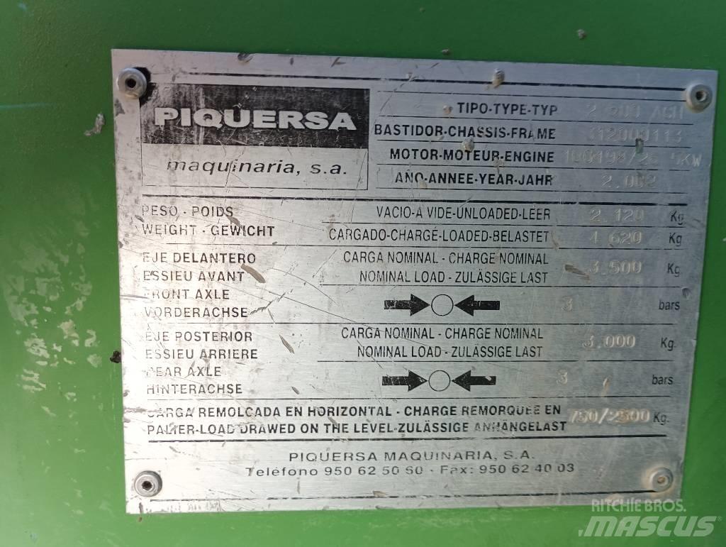 Piquersa 2500 ACH Statybiniai savivarčiai sunkvežimiai