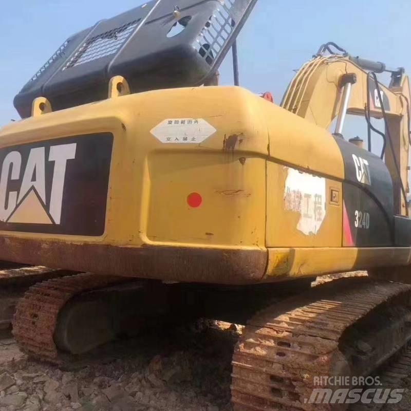 CAT 324 Vikšriniai ekskavatoriai