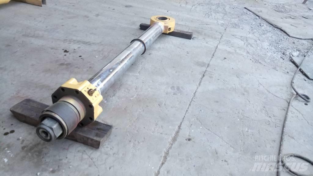 CAT 245 Hidraulikos įrenginiai