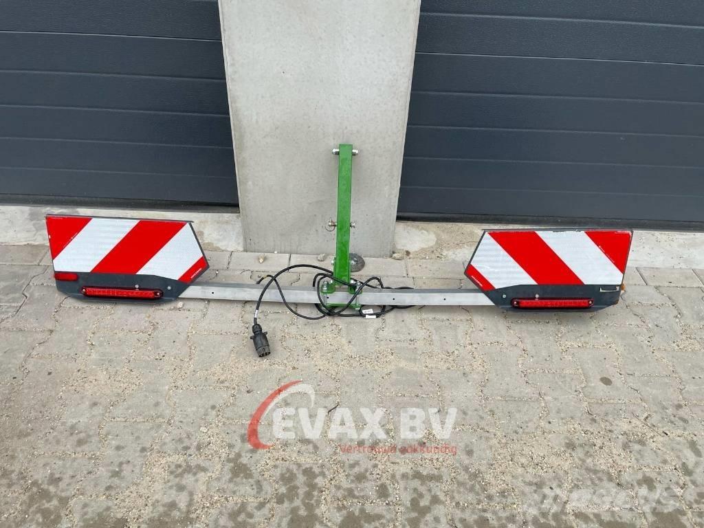 Amazone Teres 300 V Apverčiamieji plūgai