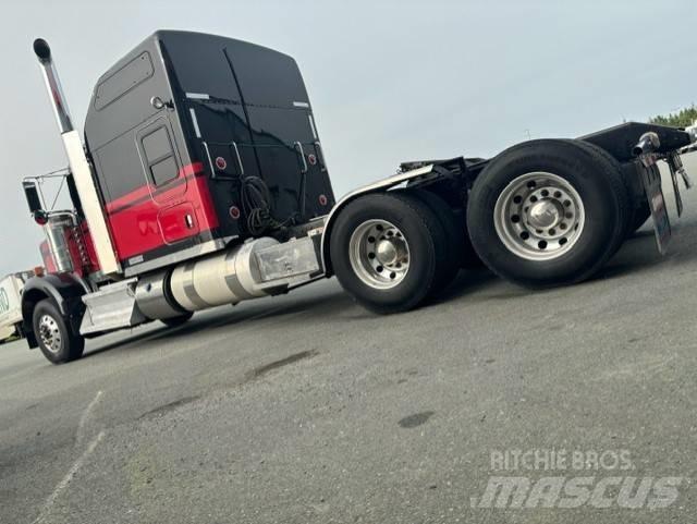 Kenworth W 900 B Naudoti vilkikai