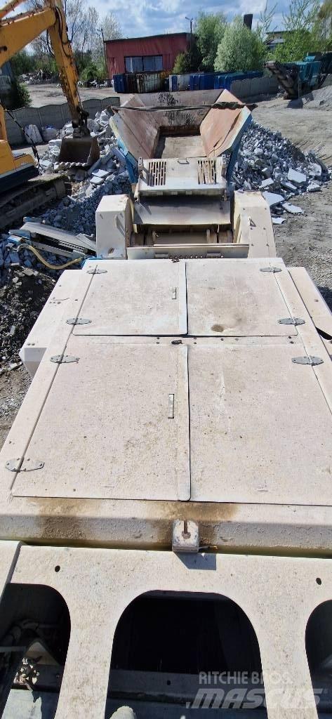McCloskey J45 Mobilūs smulkintuvai