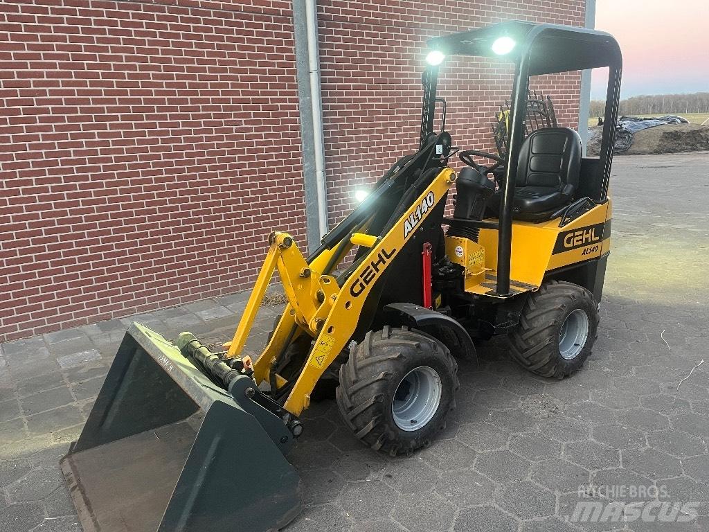 Gehl AL 140 Mini krautuvai