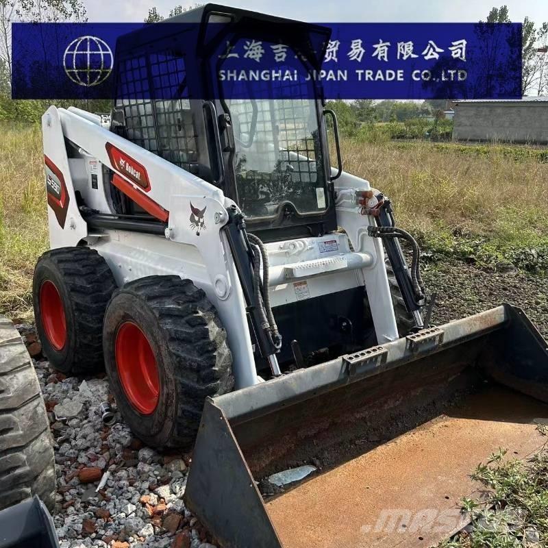 Bobcat S 590 Krautuvai su šoniniu pasukimu