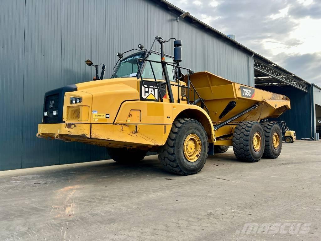 CAT 735C Karjeriniai savivarčiai