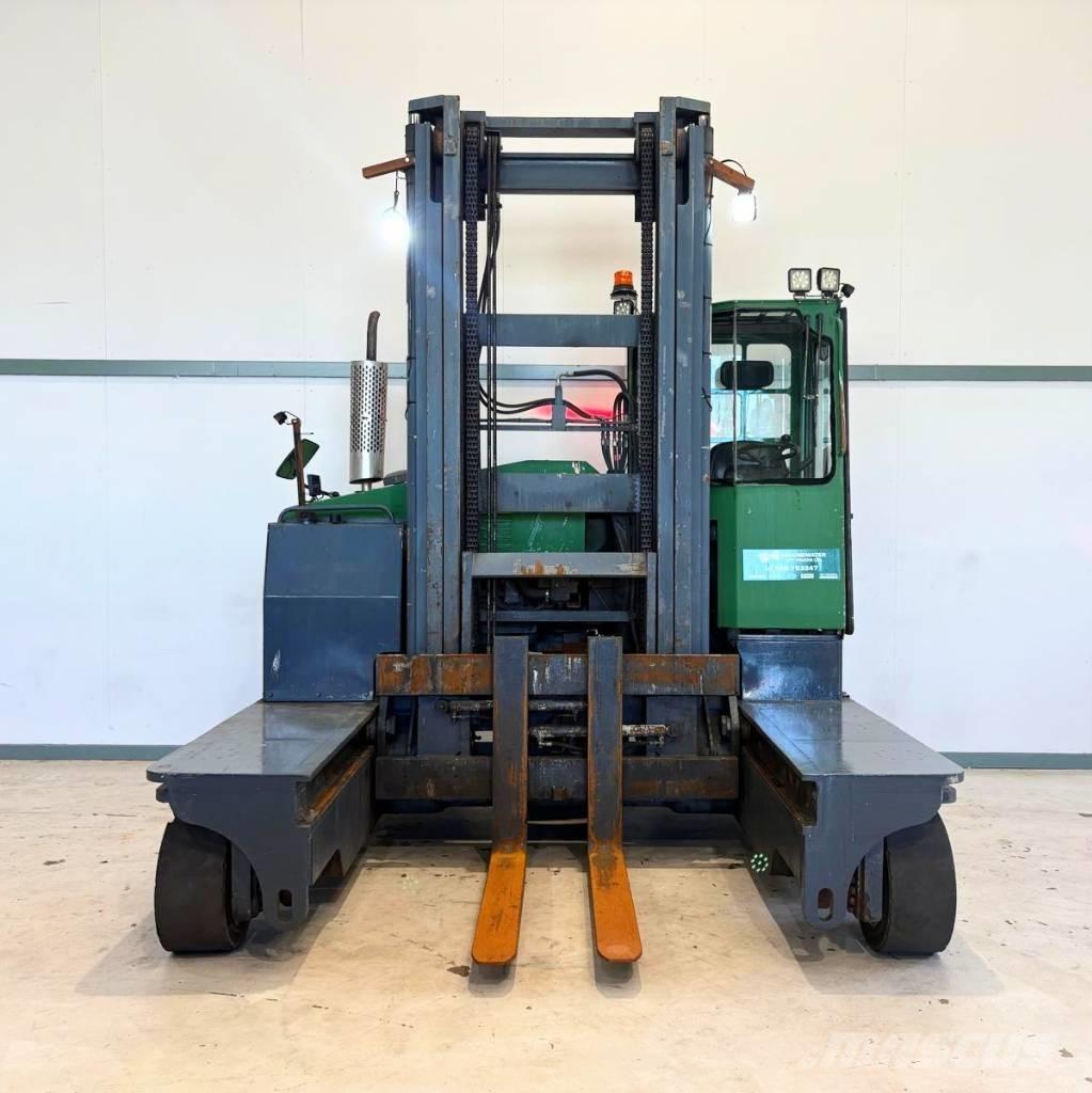 Combilift C 8000 Šakiniai krautuvai su privažiavimu iš visų keturių pusių