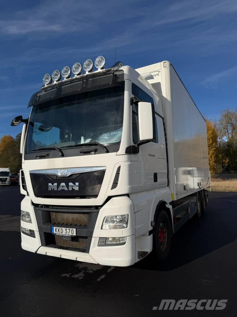 MAN TGX 26.480 6x2 Sunkvežimiai su dengtu kėbulu