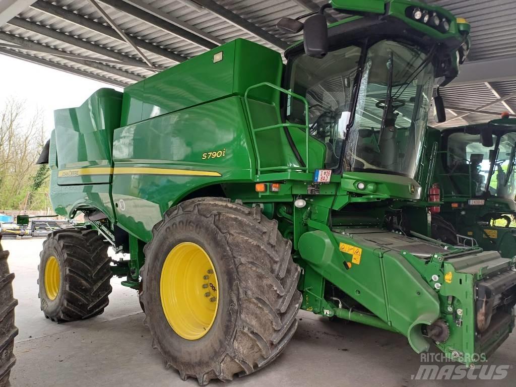John Deere S790i Derliaus nuėmimo kombainai