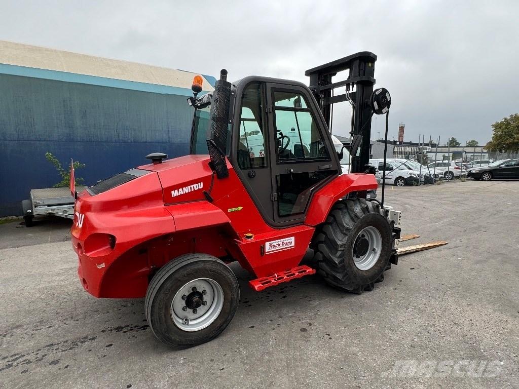 Manitou M40-2 Dyzeliniai krautuvai