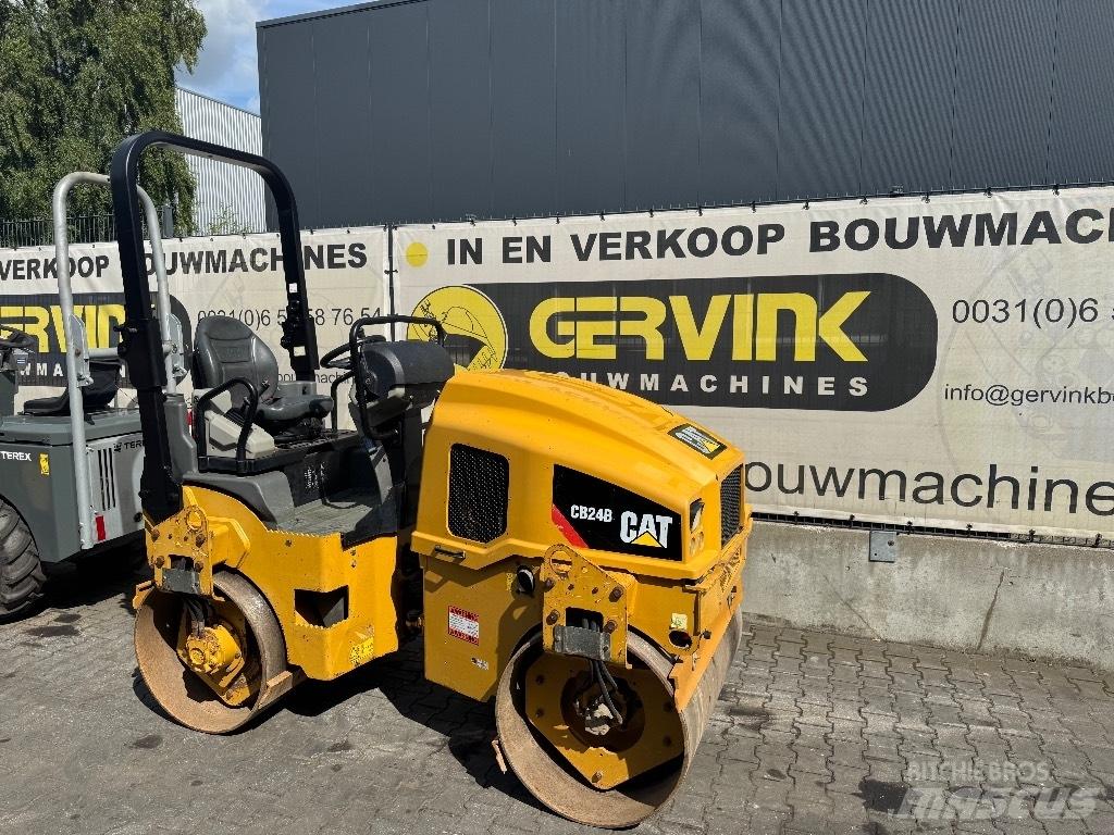 CAT CB 24 B Porinių būgnų volai