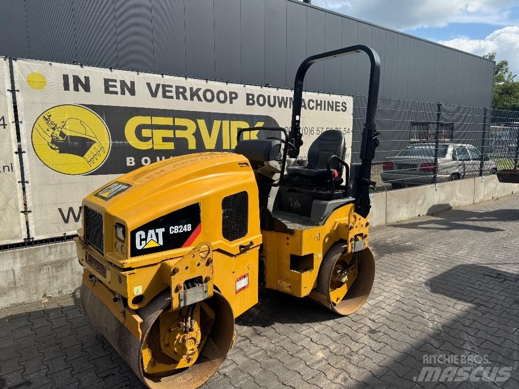 CAT CB 24 B Porinių būgnų volai
