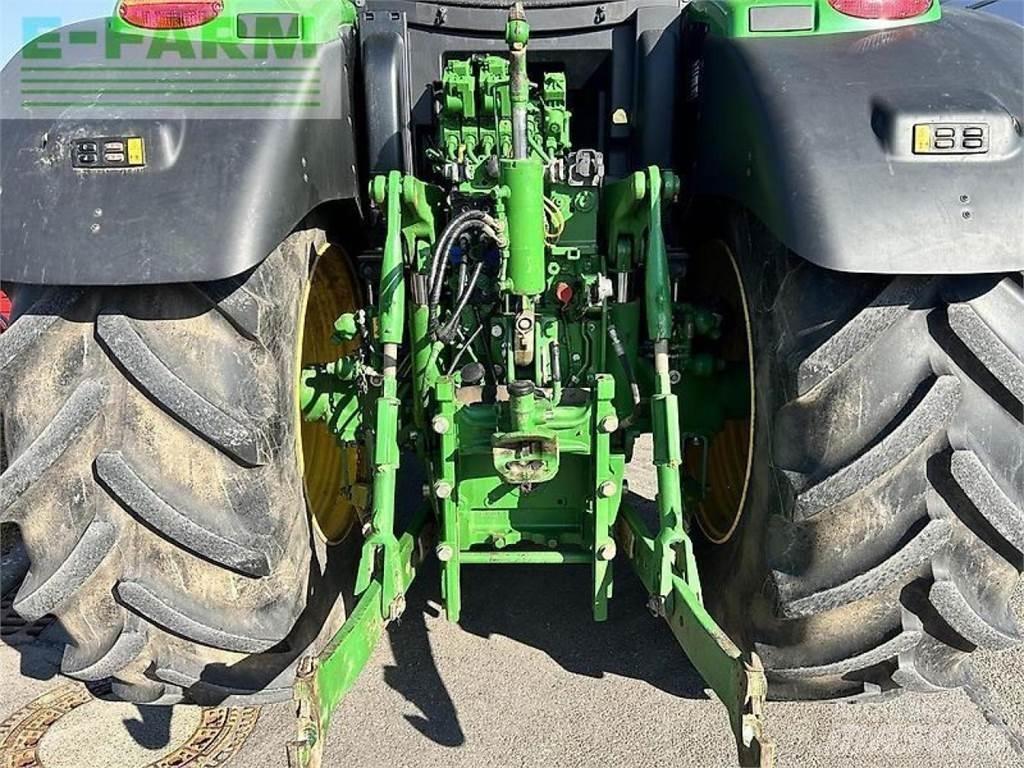 John Deere 6215r Traktoriai