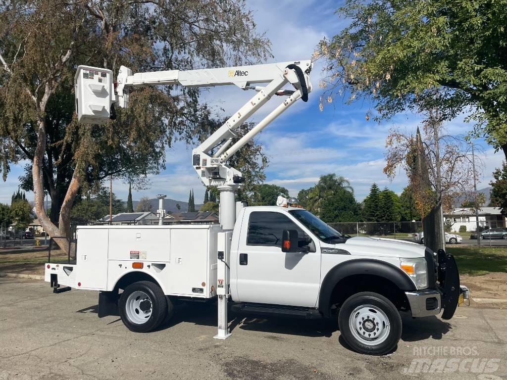 Ford F 550 Kita