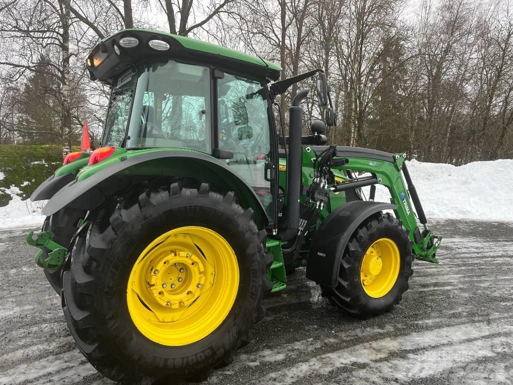 John Deere 5125R Traktoriai