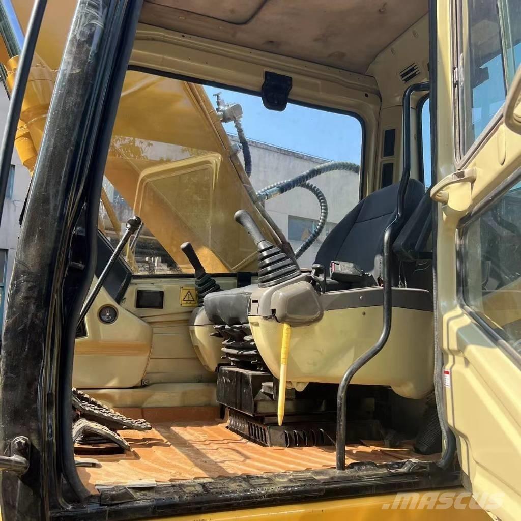 CAT 320 B Vikšriniai ekskavatoriai