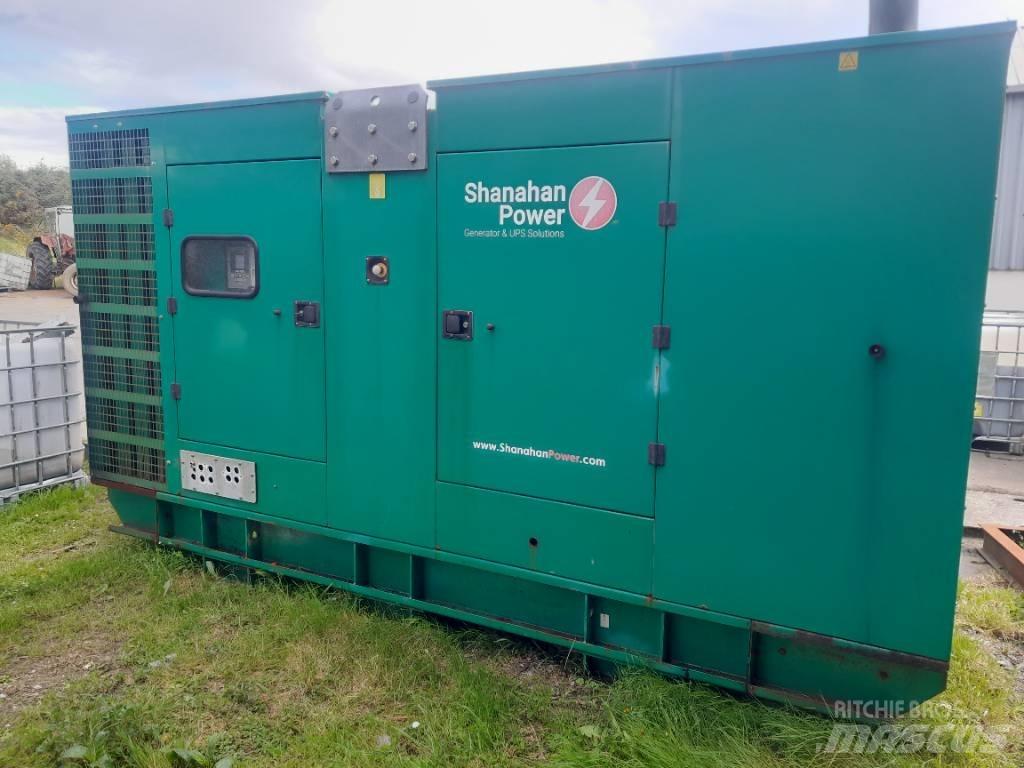 Cummins 330 Dyzeliniai generatoriai