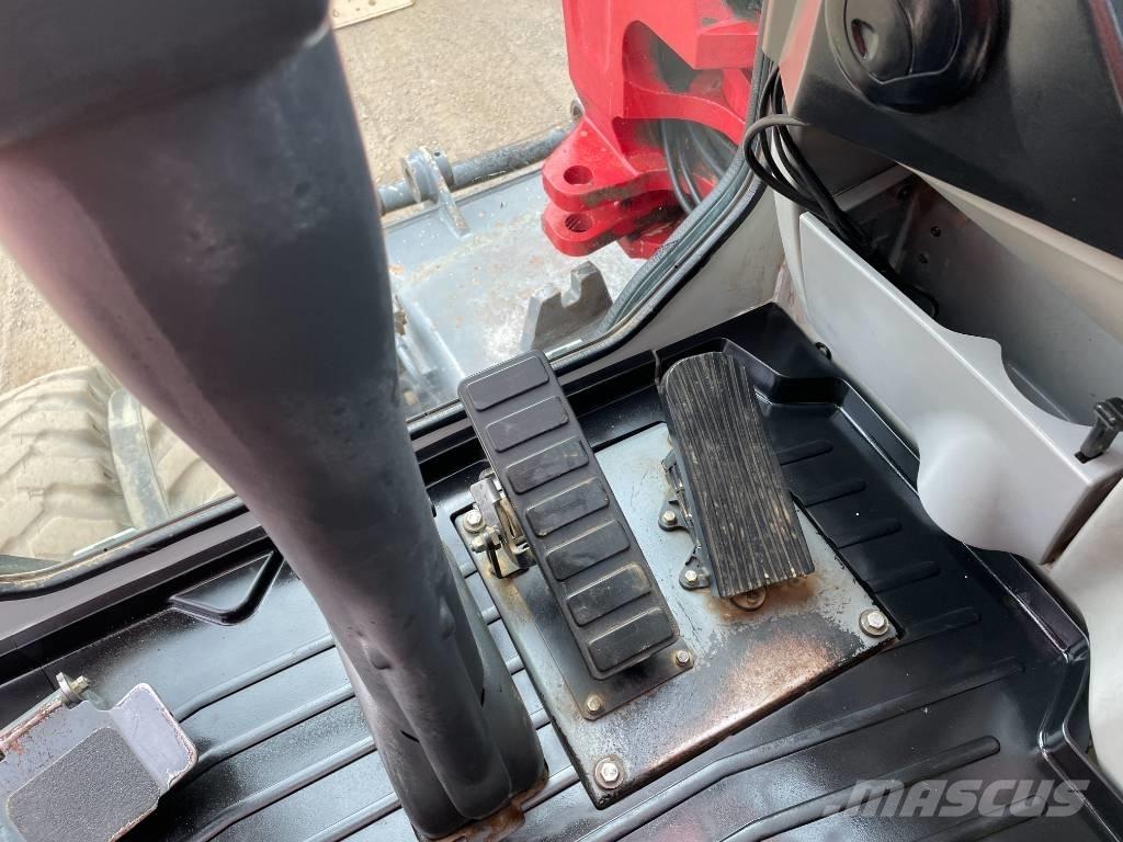 Takeuchi TB 295 W Ratiniai ekskavatoriai