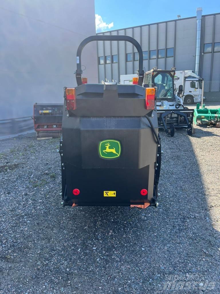 John Deere X950R Sodo traktoriukai-vejapjovės