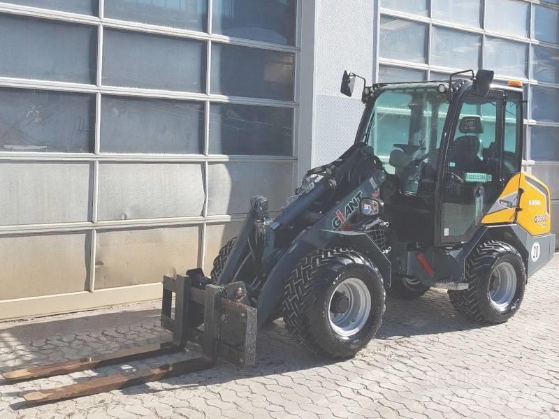 Giant G 3500 X-Tra Krautuvai su šoniniu pasukimu