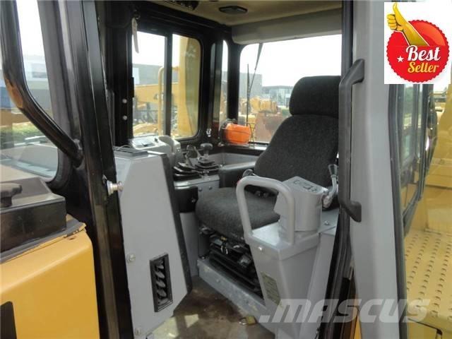 CAT D 8 R Vikšriniai buldozeriai