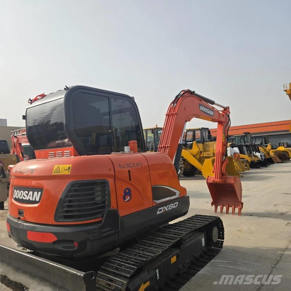 Doosan DX 60 Mini ekskavatoriai < 7 t
