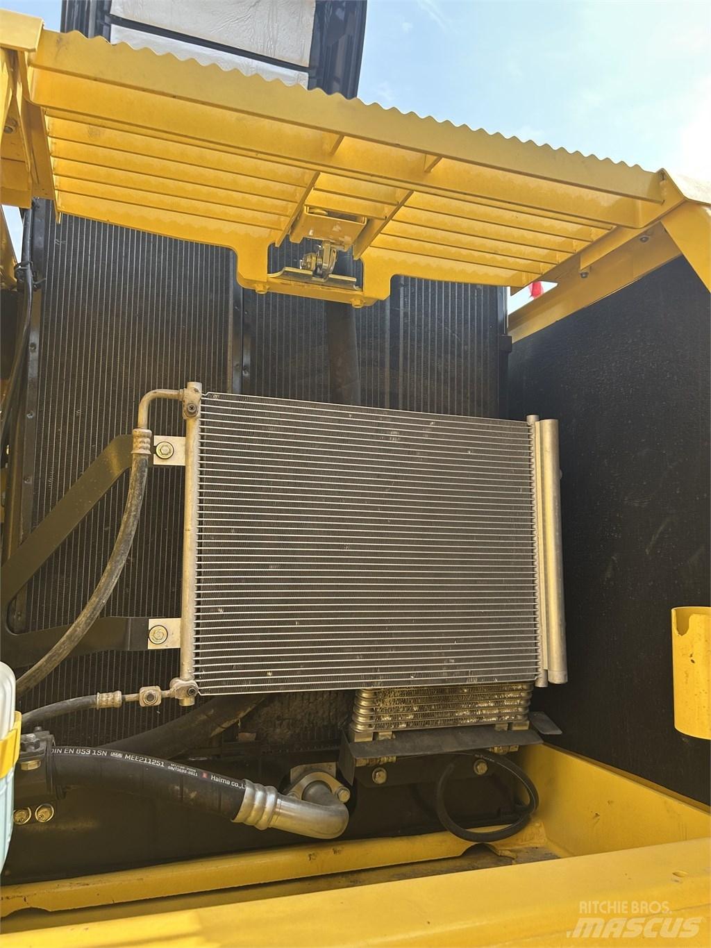 Komatsu PC 240 LC Vikšriniai ekskavatoriai