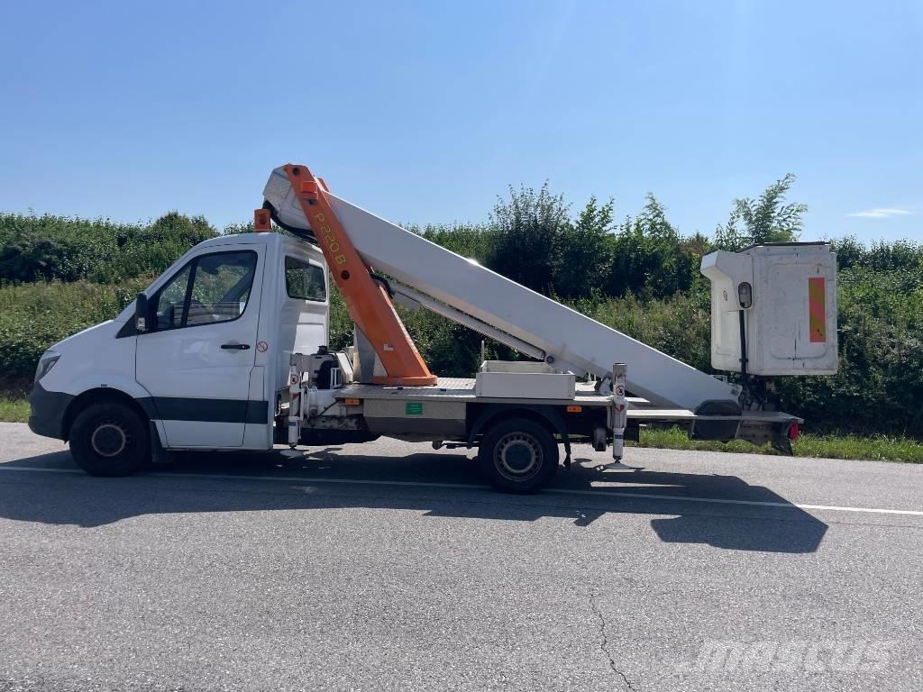 Palfinger P 220 B Ant vilkikų montuojamos kėlimo platformos