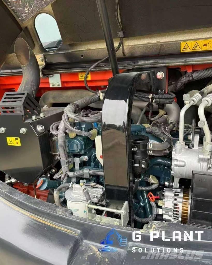 Kubota KX 080-5 Vidutinės galios ekskavatoriai 7-12 t