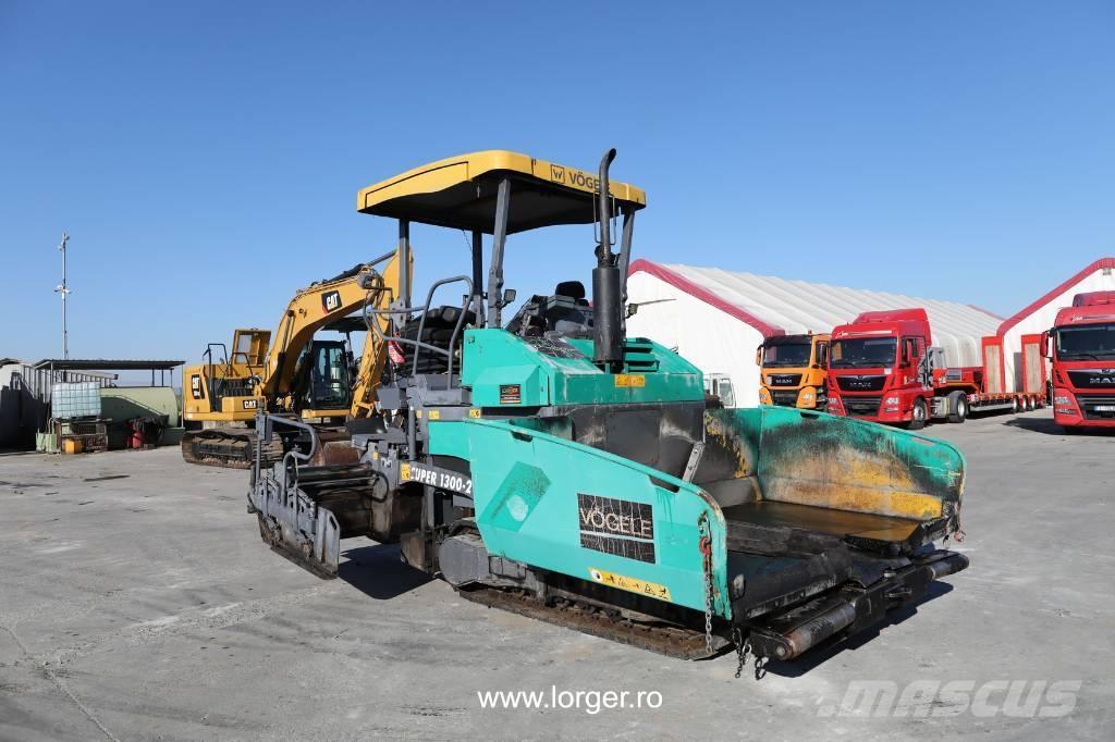 Vögele Super 1300-2 Asfalto klotuvai