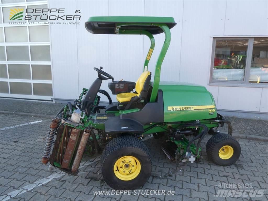 John Deere 8700 Šienapjovės
