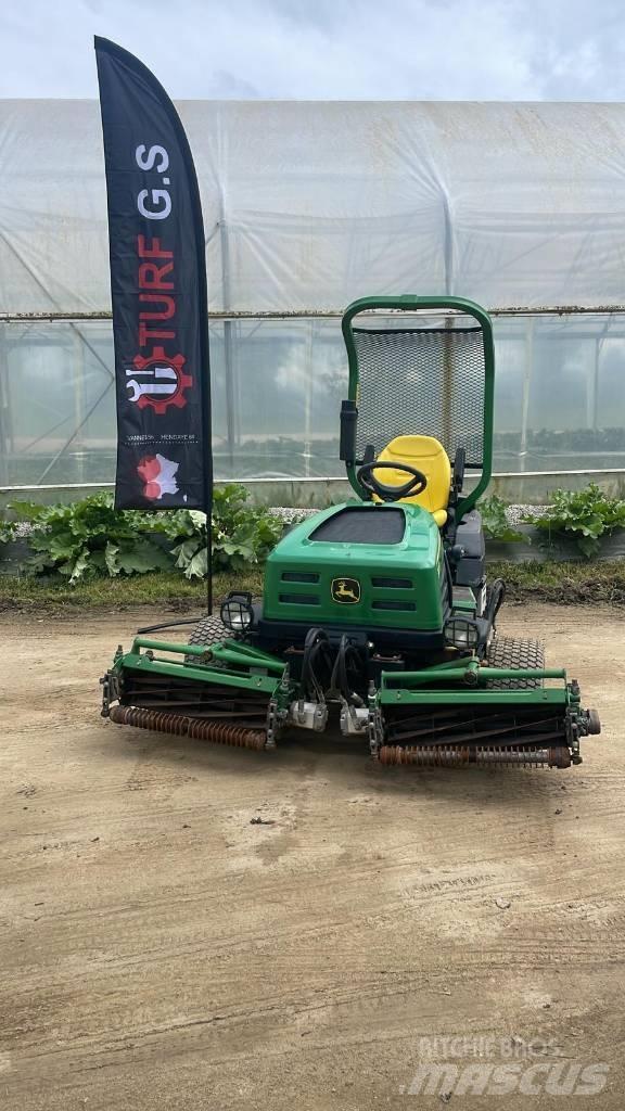 John Deere 2653 B Savaeigės žoliapjovės