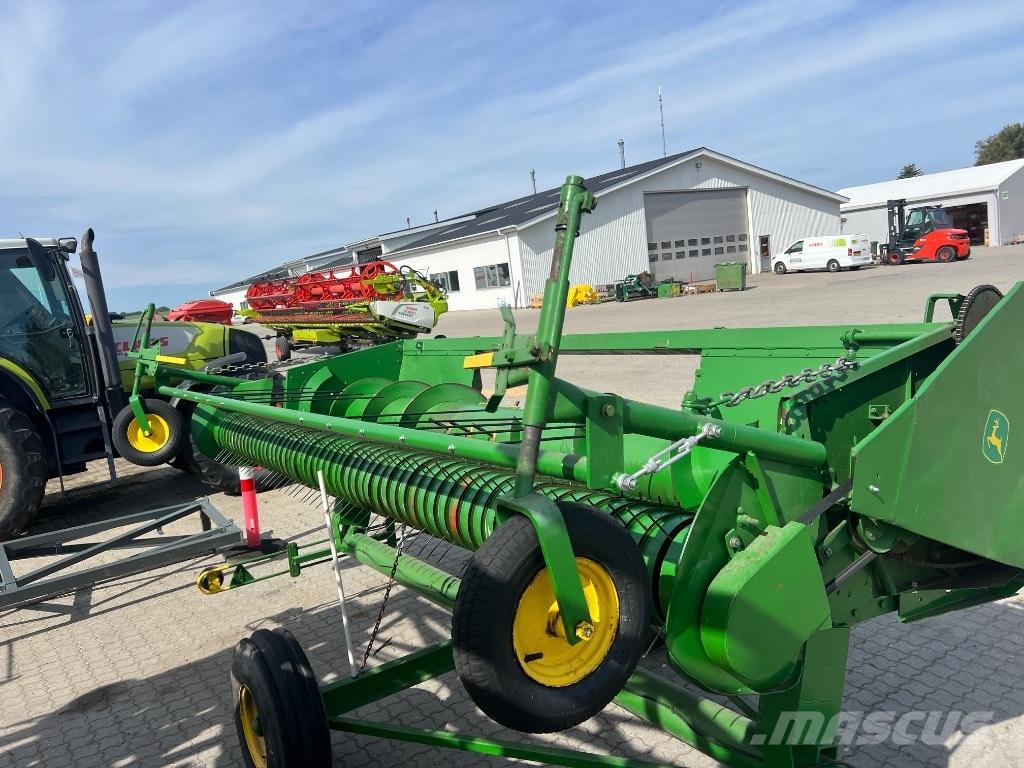 John Deere Pickup Derliaus nuėmimo kombainų priedai