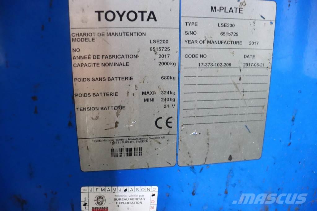 Toyota LSE200 Mažų aukščių užsakytų prekių krautuvai