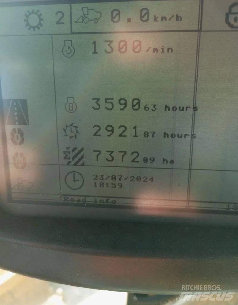 New Holland CR 960 Derliaus nuėmimo kombainai