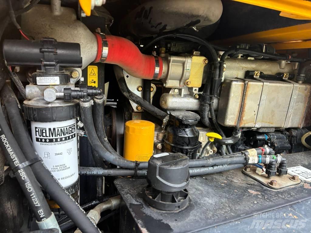 JCB 6 TST Statybiniai savivarčiai sunkvežimiai