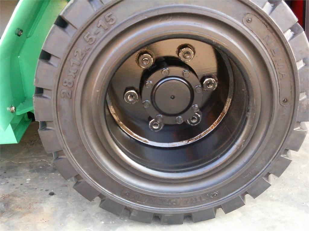 Mitsubishi FD30NTD Dyzeliniai krautuvai