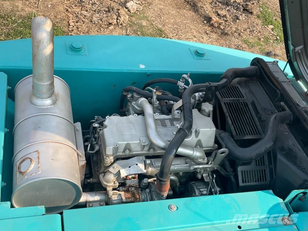 Kobelco SK 200 Vikšriniai ekskavatoriai