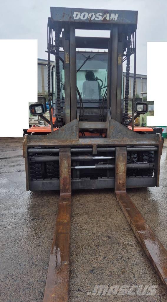 Doosan D 160 S-5 Dyzeliniai krautuvai