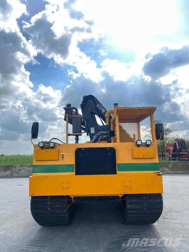 Morooka MST 1500 Vikšrinė savivartė technika