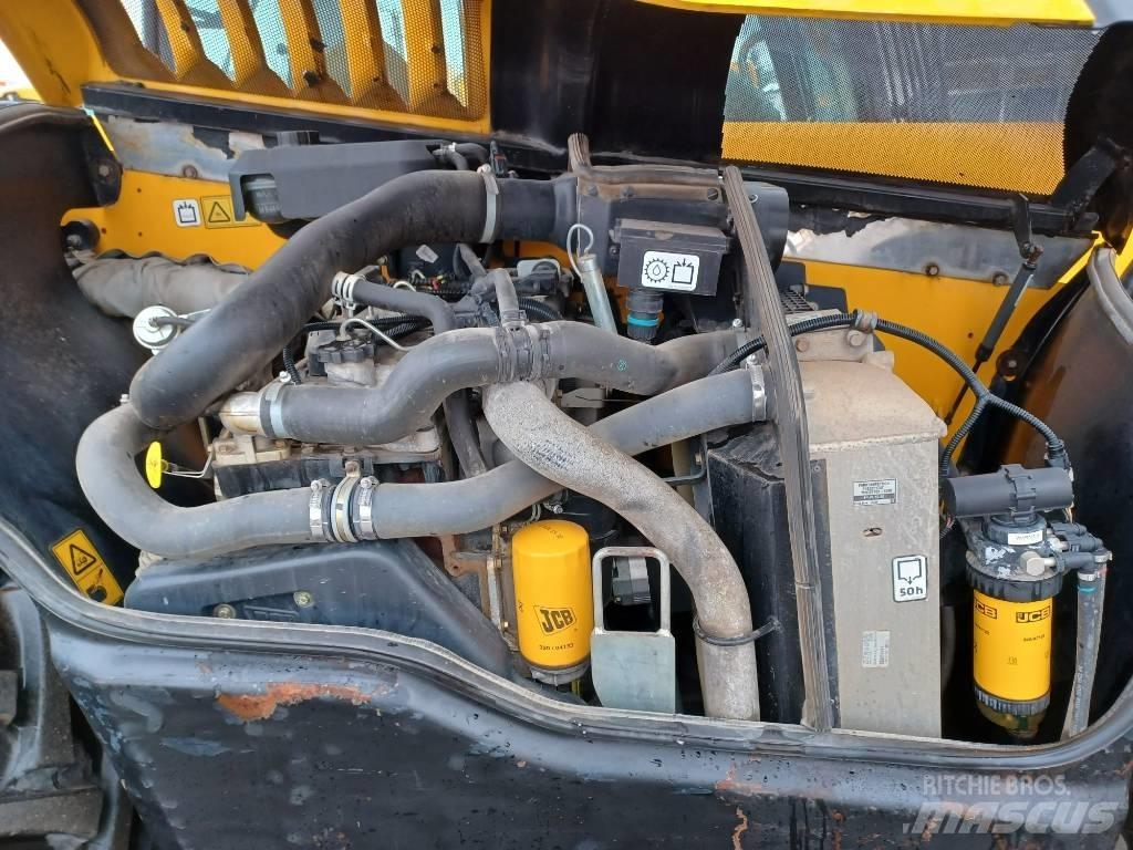 JCB 531-70 Teleskopiniai krautuvai