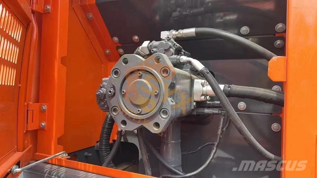 Doosan DX 225 LC Vikšriniai ekskavatoriai