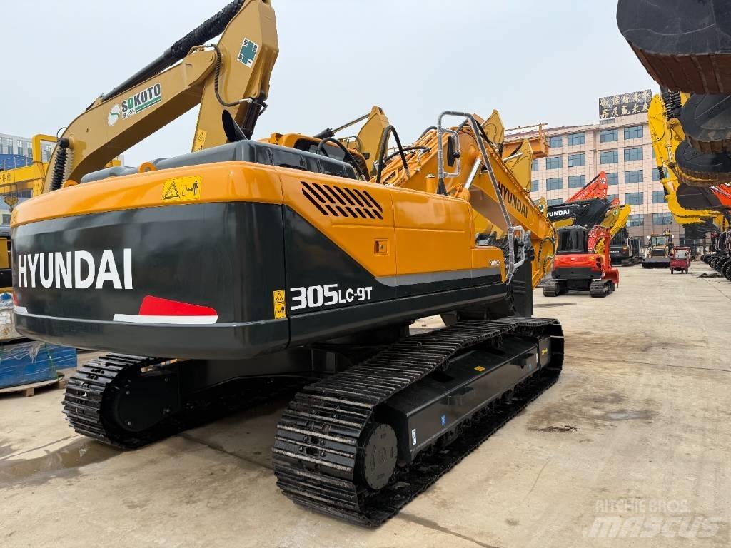 Hyundai 305LC-9T Vikšriniai ekskavatoriai