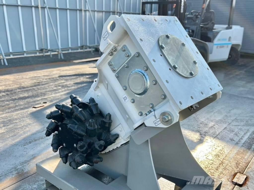 Simex TF850 Tranšėjų ekskavatoriai