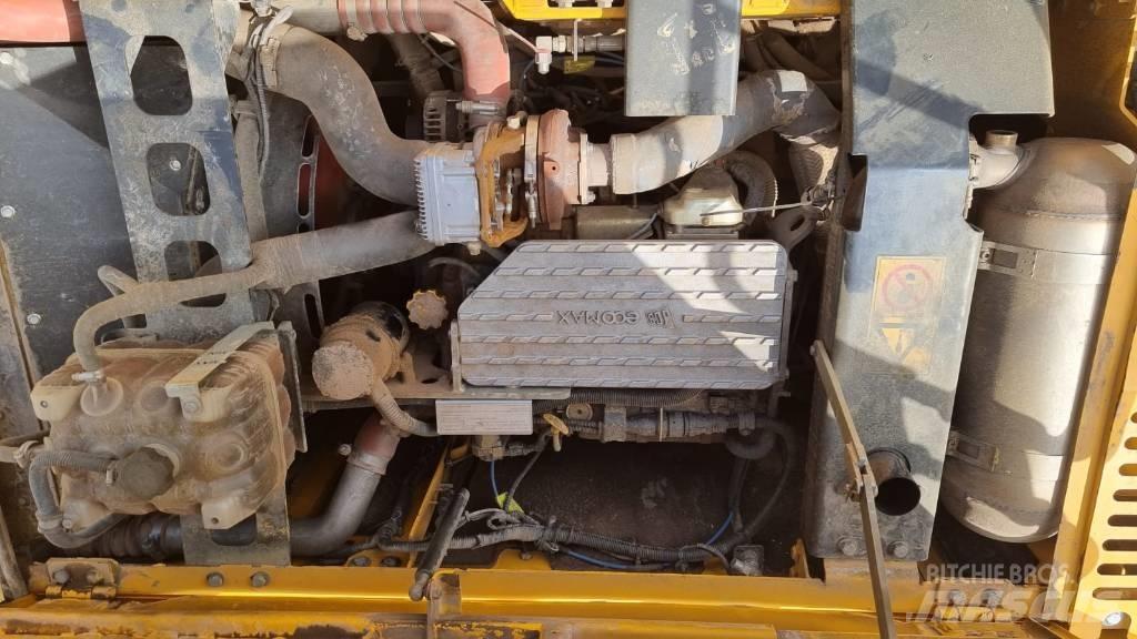JCB 220 XL Vikšriniai ekskavatoriai