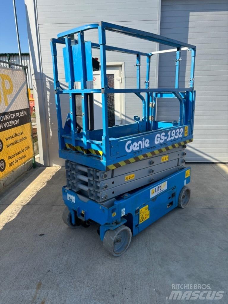 Genie GS 1932 Žirkliniai keltuvai