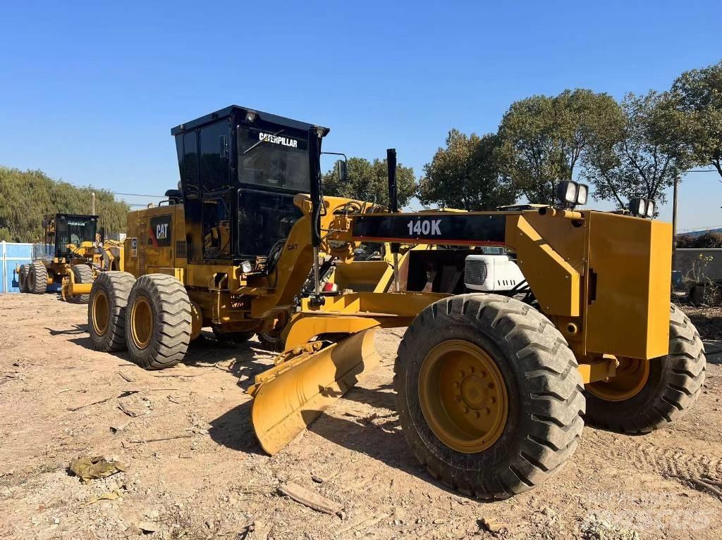 CAT 140K Greideriai