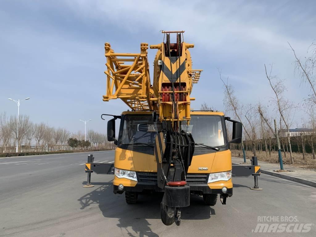 XCMG QY55KA Visureigiai kranai