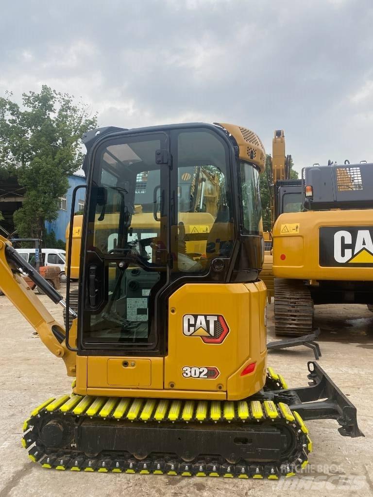 CAT 302 Mini ekskavatoriai < 7 t