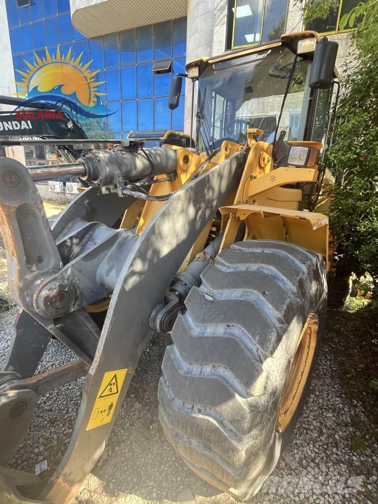 Volvo L 120 Naudoti ratiniai krautuvai